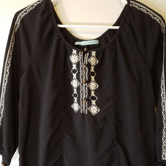 Maurices top blouse shirt black embroidered M - Picture 2 of 7